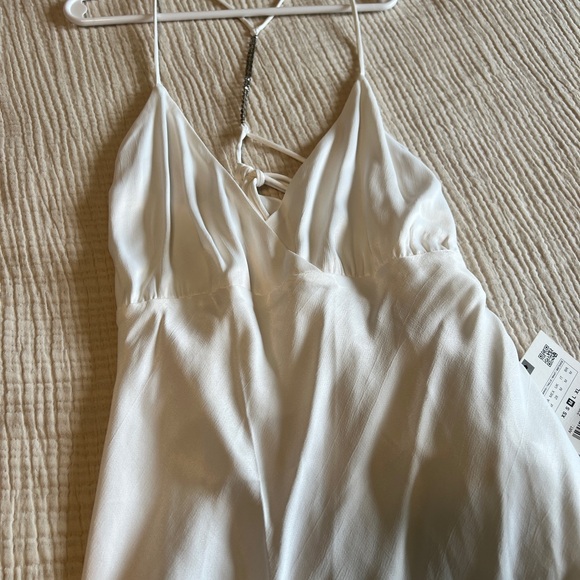 Zara Satin White Mini Dress with Rhinestones - Picture 3 of 5